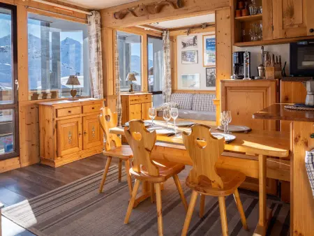 Appartement rénové 5 pers. à Val Thorens, ski aux pieds, balcon sud : photo 2