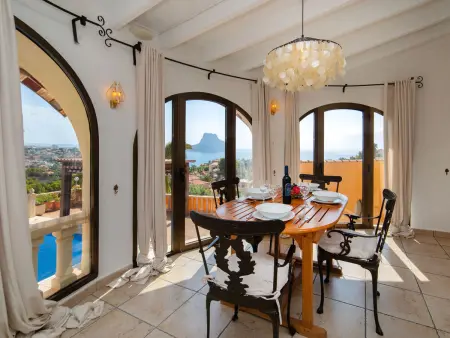 Villa Leon – Calpe, piscine privée et vue mer : photo 7