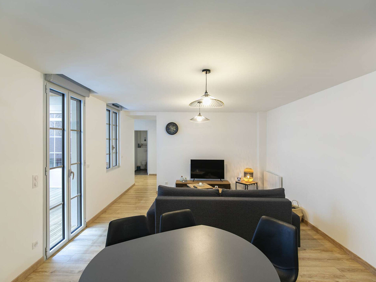 Appartement 4-8 pers, centre Cauterets, balcon 13 m² - Photo 11