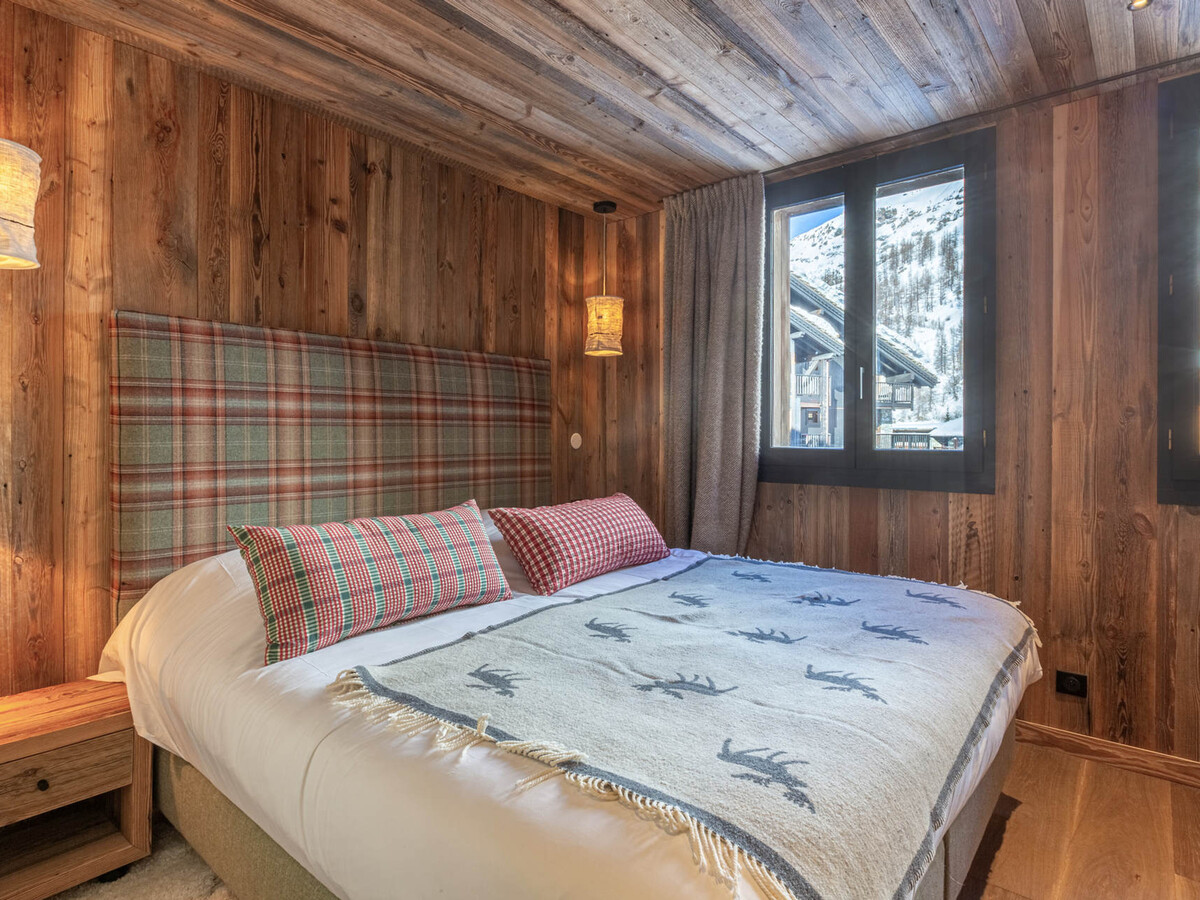 Appartement 4 pièces + studio, terrasse Sud, centre Val-d'Isère - Photo 16