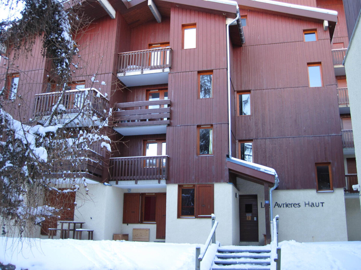 Studio divisible 27m² à 150m des pistes, balcon - Photo 13