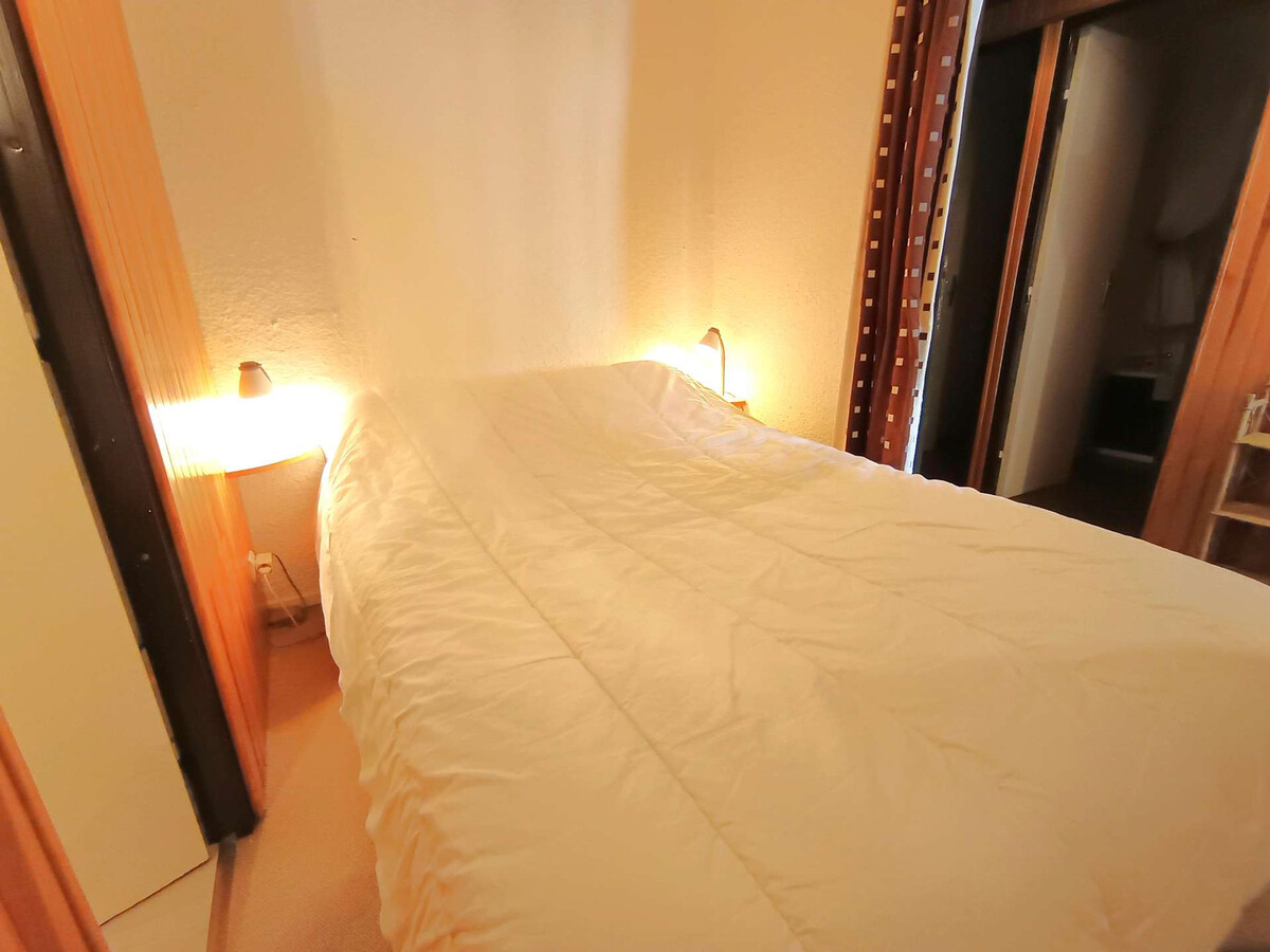 Studio cabine 6 pers, balcon sud et vue pistes à Piau-Engaly - Photo 9