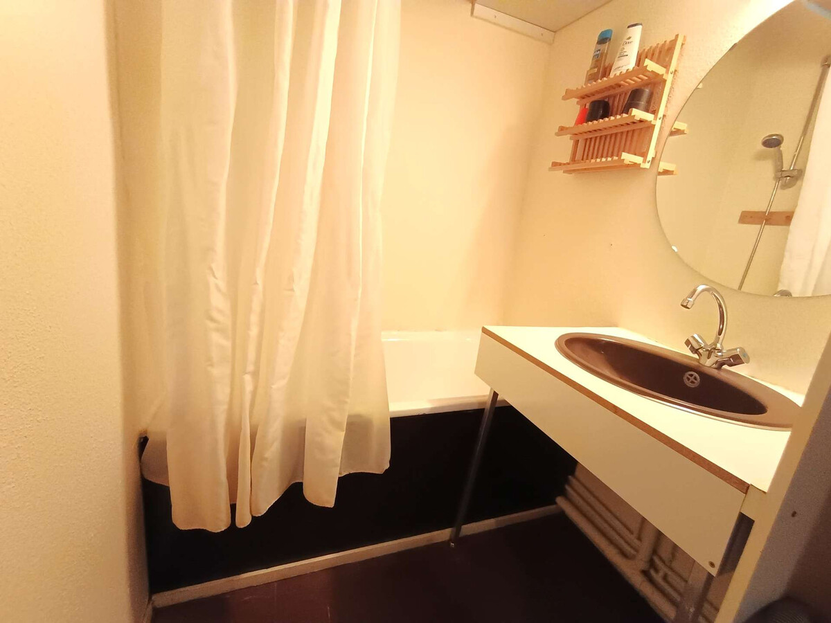 Studio cabine 6 pers, balcon sud et vue pistes à Piau-Engaly - Photo 12
