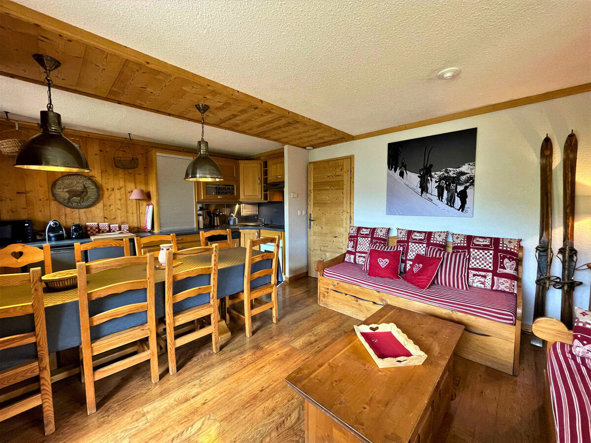 Appartement 7 pers aux Menuires, balcon Sud-Ouest, casier skis - Photo 3