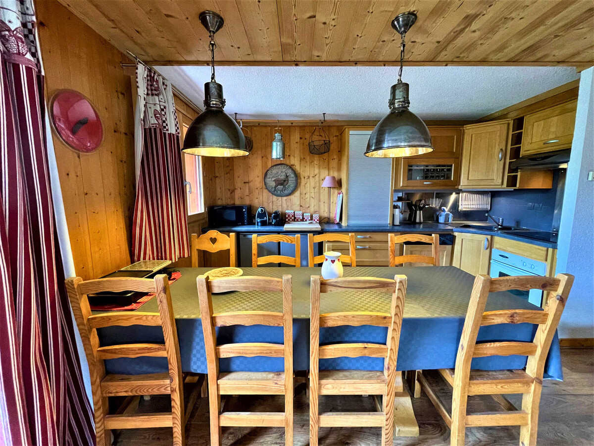 Appartement 7 pers aux Menuires, balcon Sud-Ouest, casier skis - Photo 4