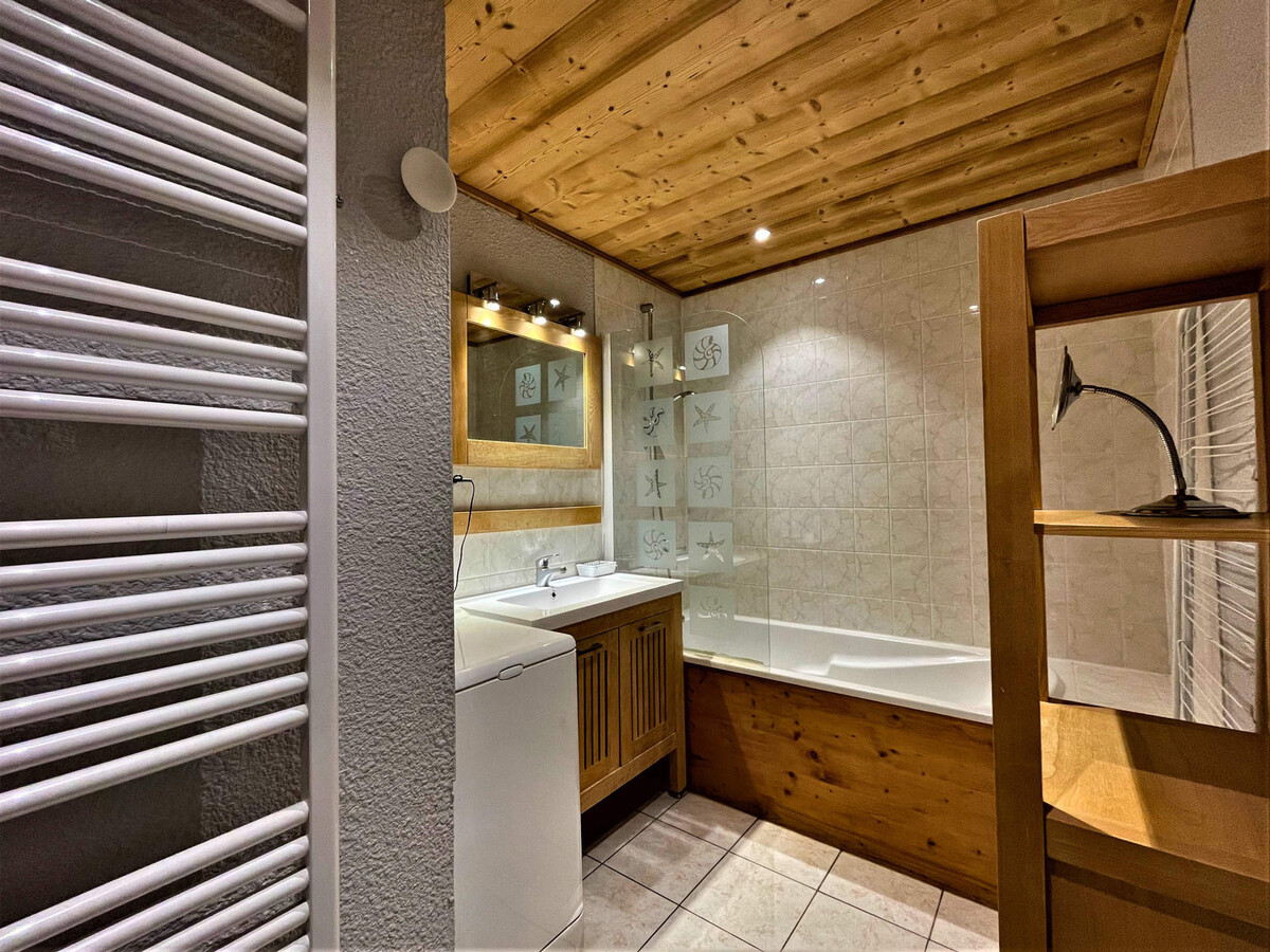 Appartement 7 pers aux Menuires, balcon Sud-Ouest, casier skis - Photo 13