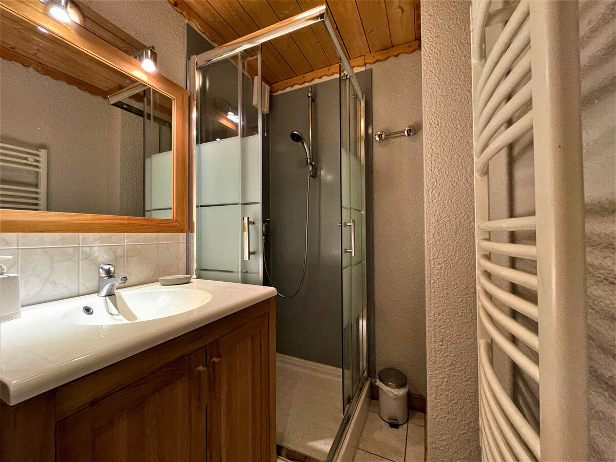 Appartement 7 pers aux Menuires, balcon Sud-Ouest, casier skis - Photo 14
