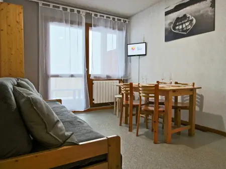 Location appartement à Chamrousse, Appartement 2 pièces 6 pers, pied des pistes, plein sud