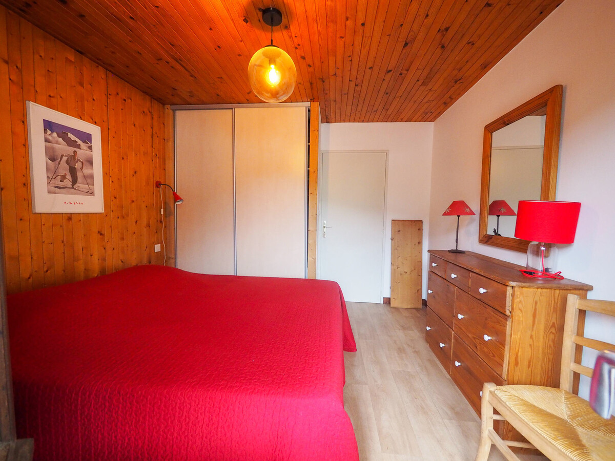 Appartement 2 pièces balcon sud, vue pistes à La Clusaz - Photo 6