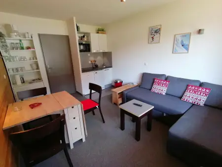 Location appartement à La Plagne Montalbert , Appartement Rénové, Accès Direct aux Pistes, Balcon, Parking Gratuit, 5 Pers.