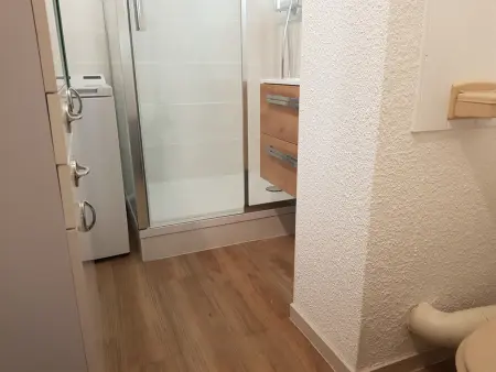 Studio rénové cœur de station avec casier à skis à Montchavin : photo 7
