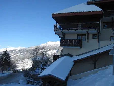 Studio rénové cœur de station avec casier à skis à Montchavin : photo 10