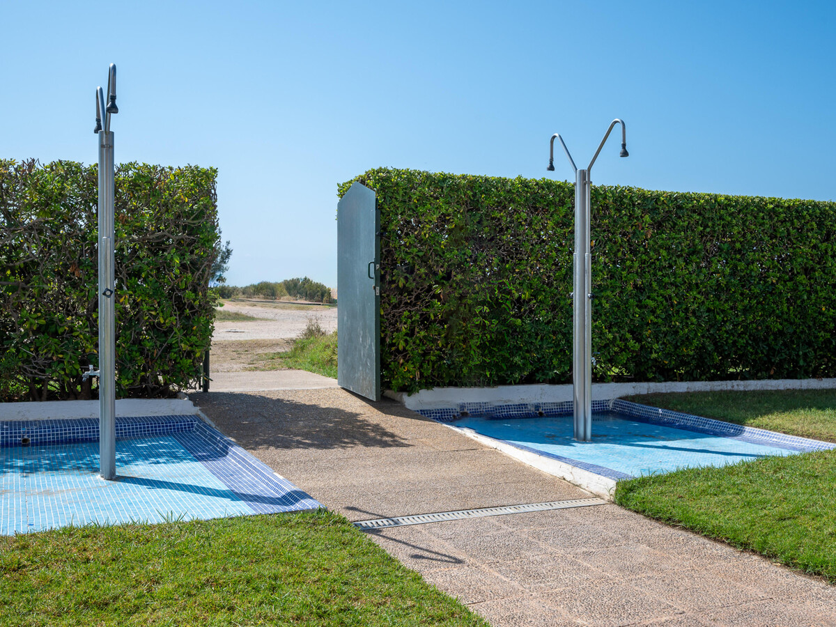 Appartement rénové face plage, piscine à Creixell - Photo 5