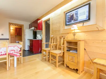 Appartement skis aux pieds Avoriaz, 6 personnes, balcon vue montagne : photo 4
