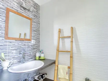 Les Lentisques 21 – Maison piscine Six Fours : photo 18
