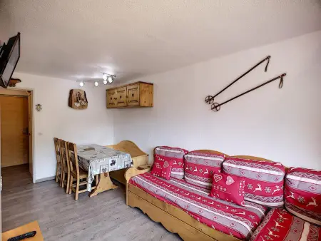 2 pièces + cabine rénové, 6 pers, ski aux pieds, Appartement 6 personnes à Les Menuires : photo 2