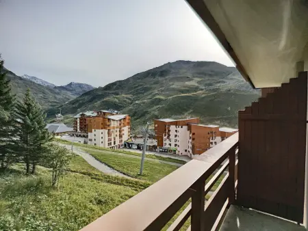 2 pièces + cabine rénové, 6 pers, ski aux pieds, Appartement 6 personnes à Les Menuires : photo 10
