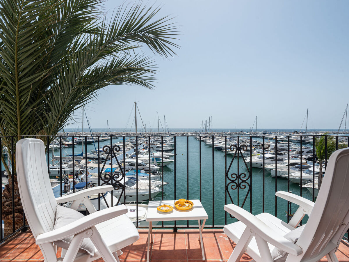 Appartement vue mer et port à 100 m de la plage, Marbella - Photo 1