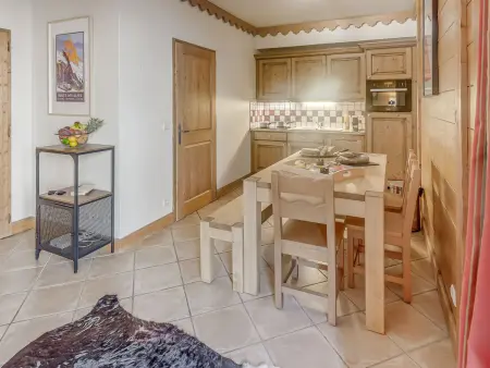 Appartement 2P Premium avec terrasse, piscine et spa : photo 5
