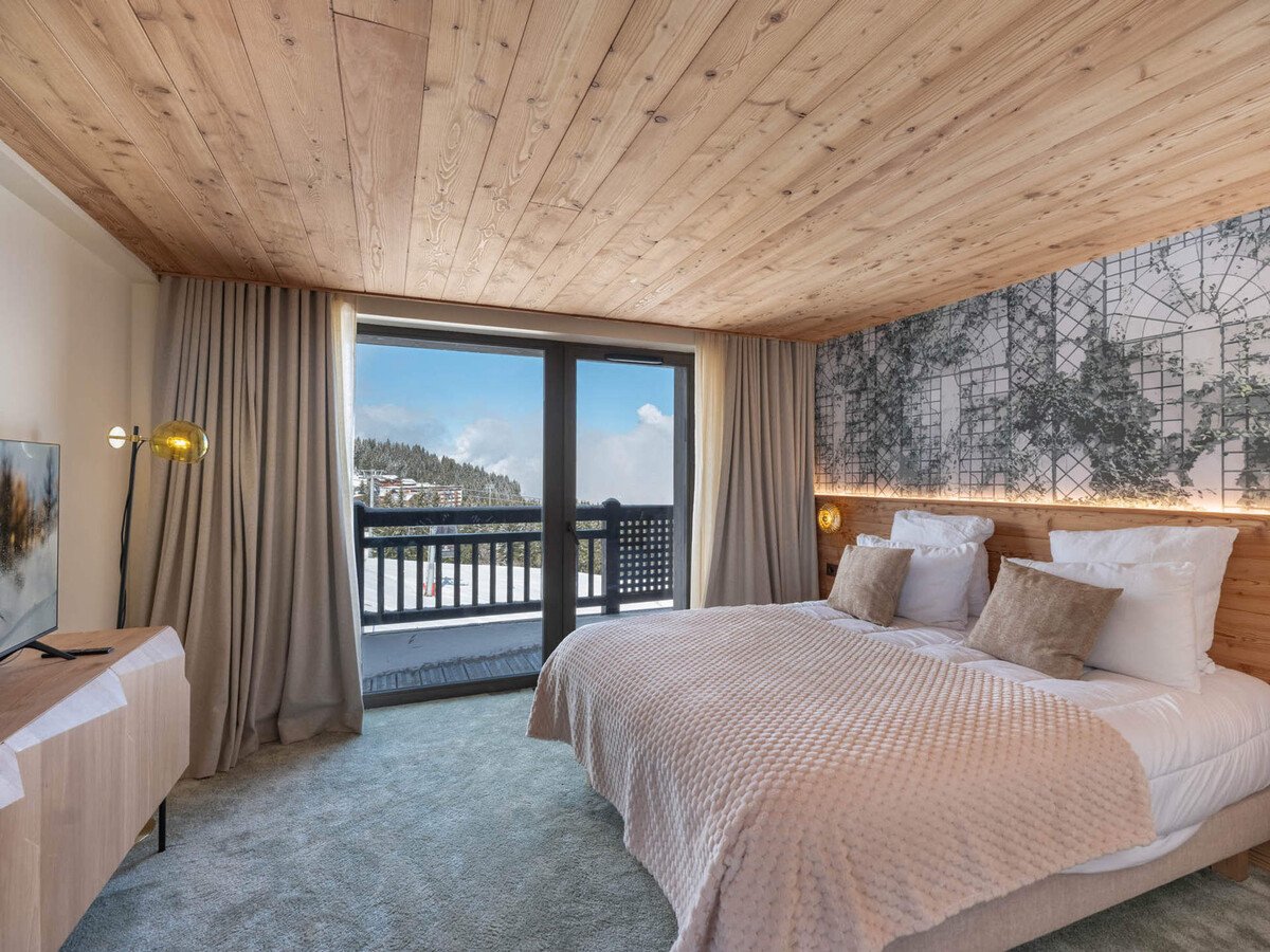 Duplex ski-in/ski-out 3 chambres avec spa à Courchevel 1850 - Photo 6
