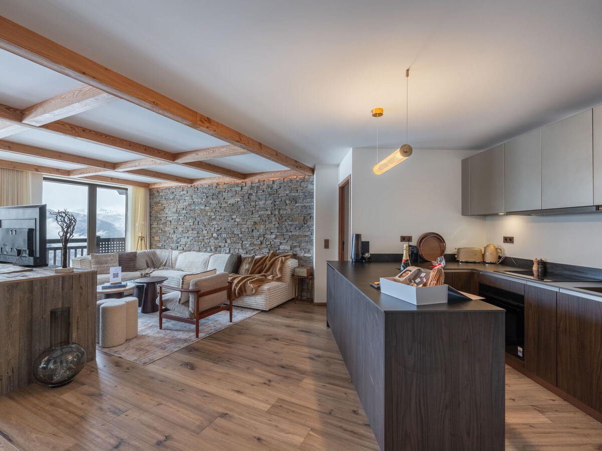 Appartement neuf 126m² - Accès direct pistes à Courchevel - Photo 2