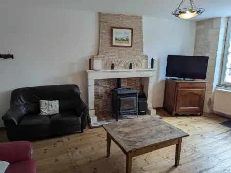 Gîte 8 personnes avec piscine couverte et jardin clos : photo 8