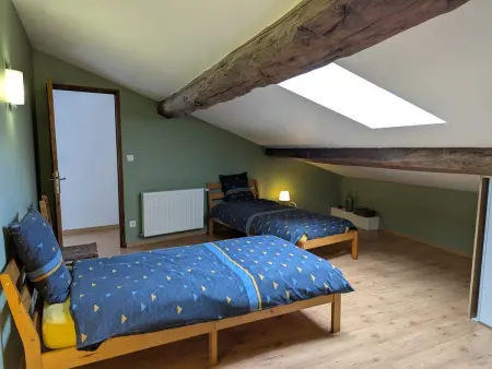 Gîte 8 personnes avec piscine couverte et jardin clos : photo 29