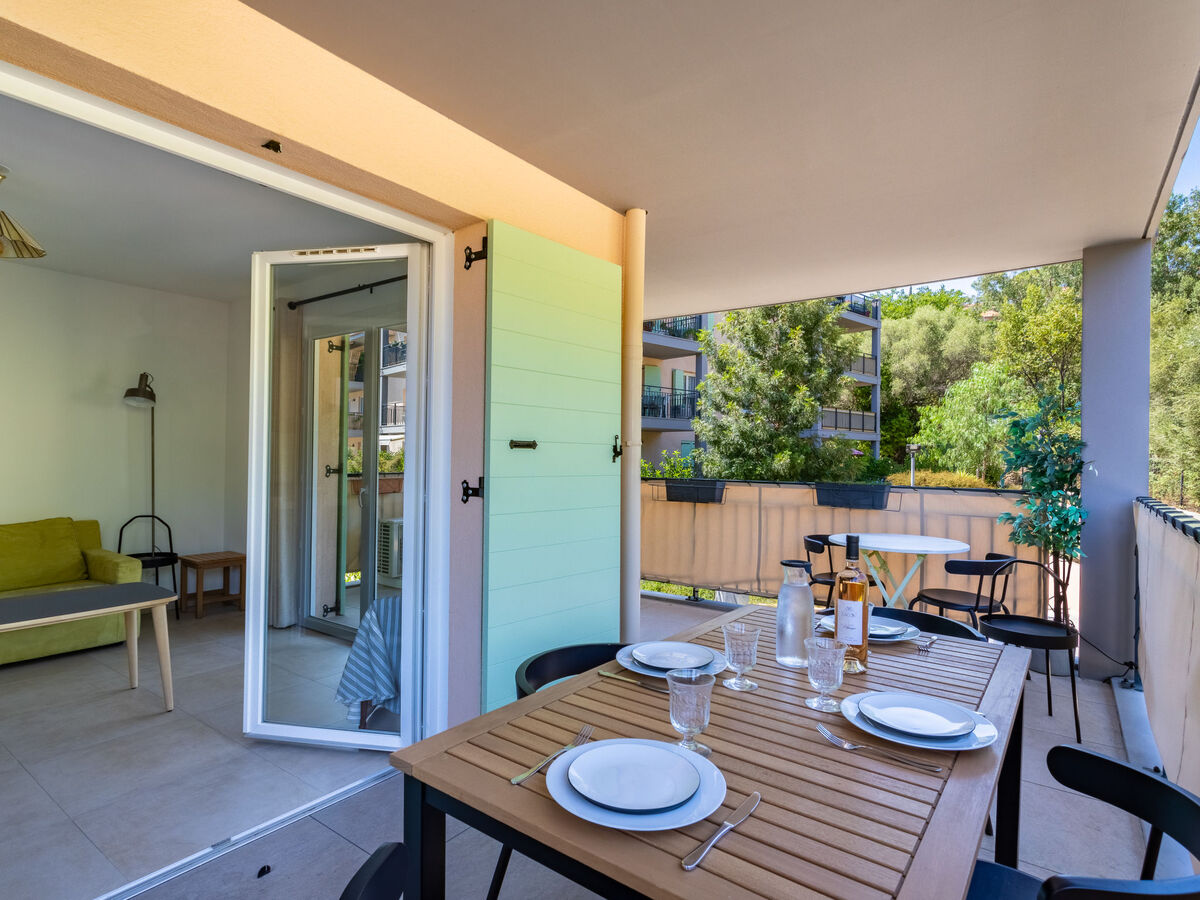 Le Clos Jardin – Appartement 2 pièces avec piscine - Photo 2