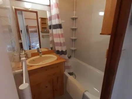 Studio cabine 25 m² balcon sud à Villard-de-Lans : photo 5