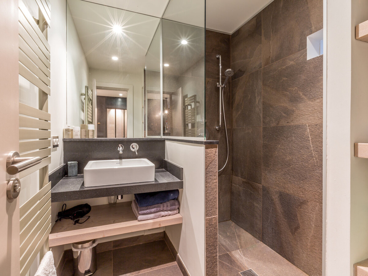 Appartement 5 pers. rénové, balcon Sud-Est, Val-d'Isère - Photo 9