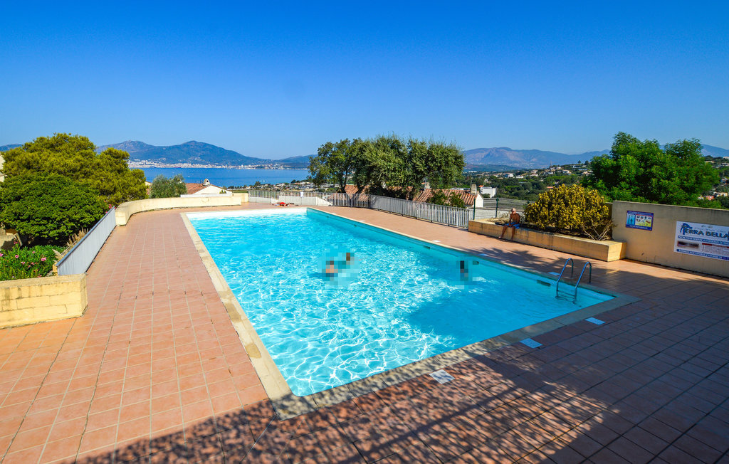 Maison 2 chambres avec piscine et vue mer à Porticcio - Photo 9