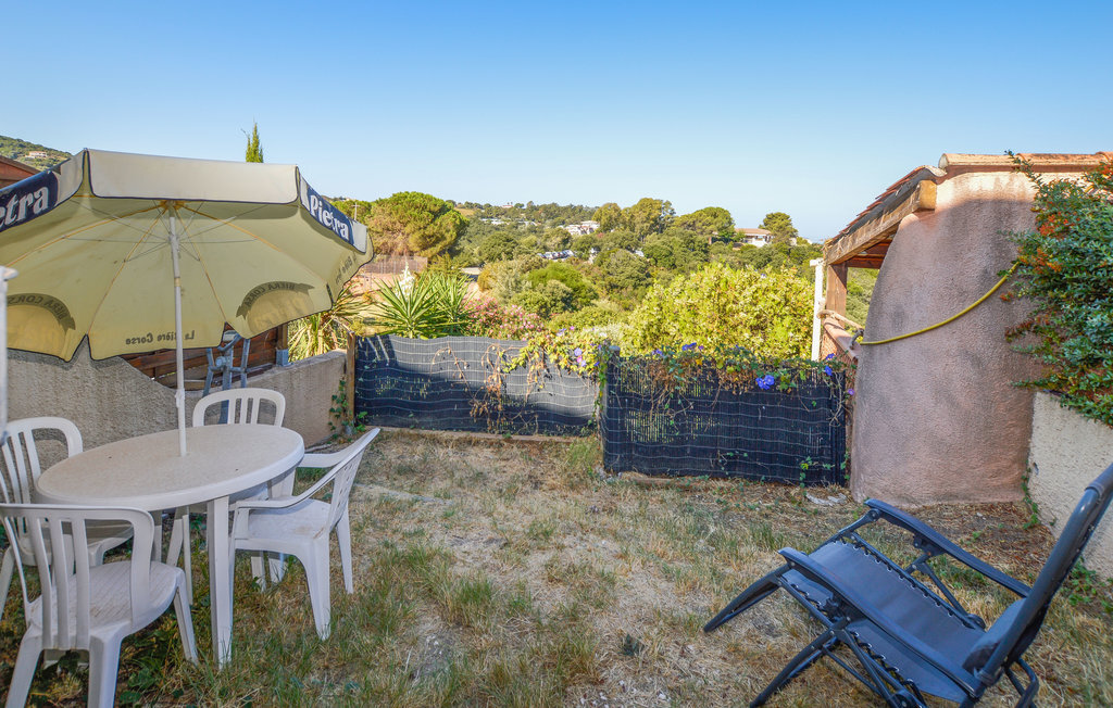 Maison 2 chambres avec piscine et vue mer à Porticcio - Photo 11