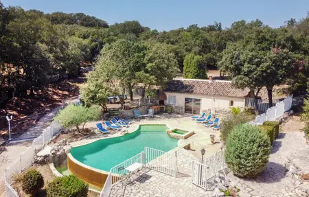 Ancienne ferme provençale 8 pers. avec piscine : photo 9