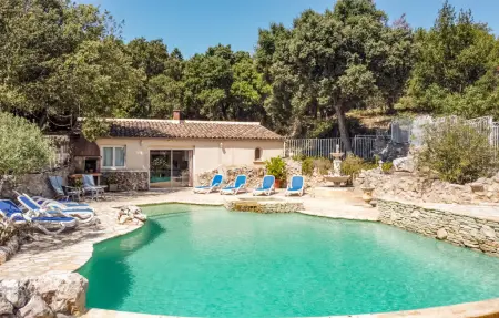 Ancienne ferme provençale 8 pers. avec piscine : photo 10