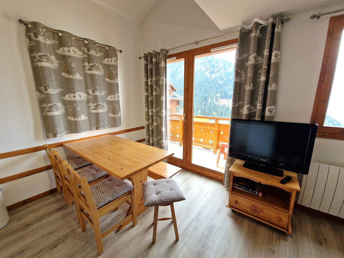 Appart 3 pièces 6 pers, balcon Vanoise, 50m pistes - Photo 2