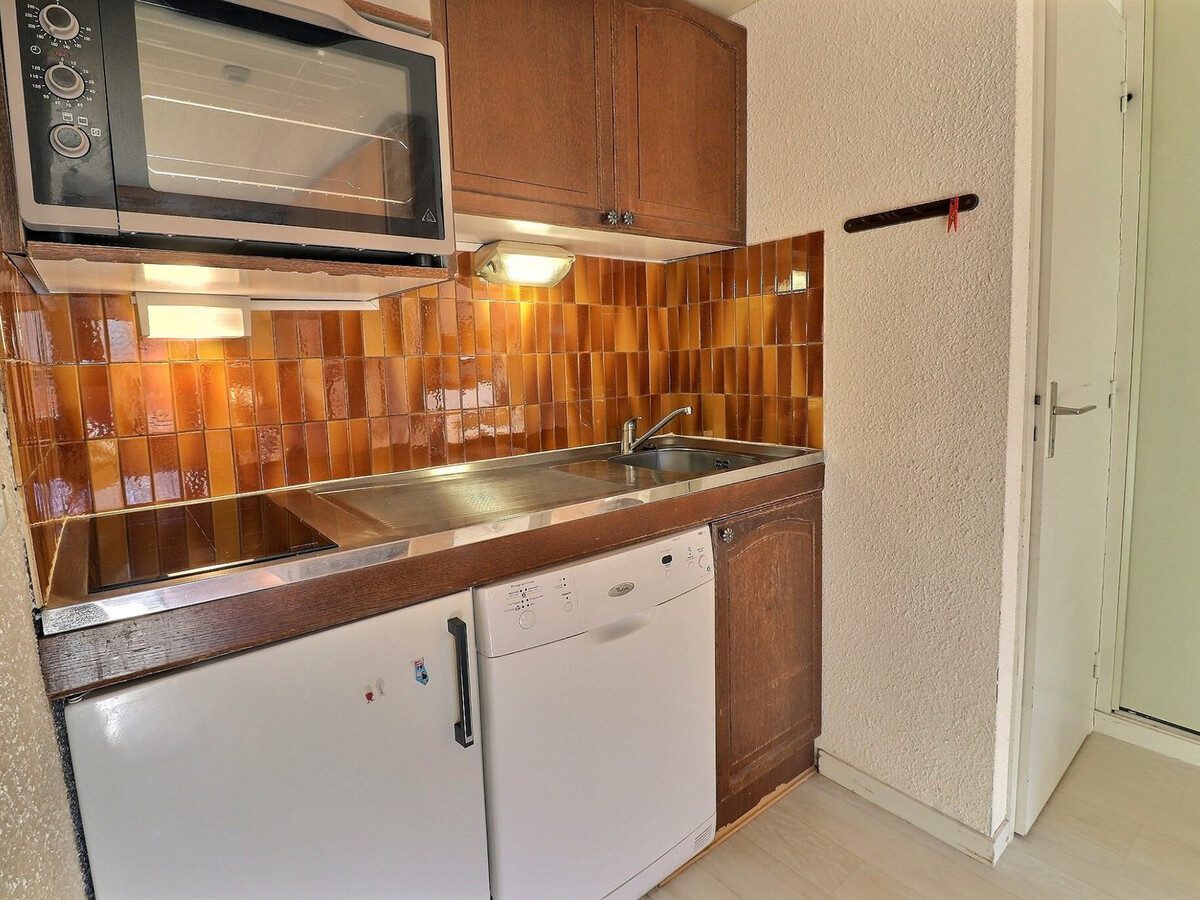 Studio cabine 4 pers. Méribel - Balcon sud, skis aux pieds - Photo 9