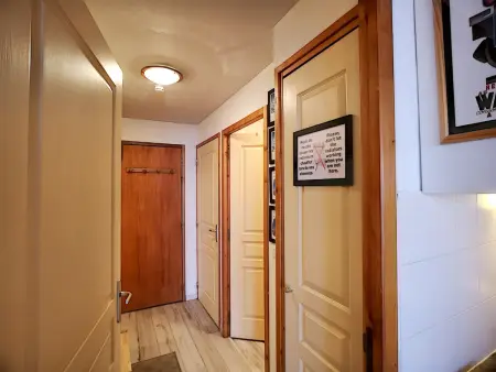 Beau 3 pièces, 2 chambres, accès direct pistes, Appartement 4 personnes à Les Menuires : photo 10