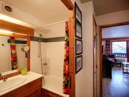 Beau 3 pièces, 2 chambres, accès direct pistes, Appartement 4 personnes à Les Menuires : photo 11