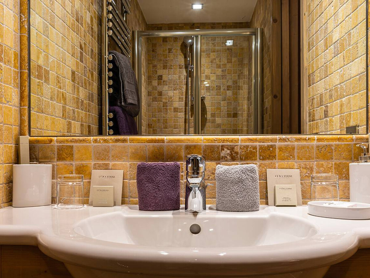 Appartement 112m² Courchevel 1850, 3 chambres, balnéo - Photo 11