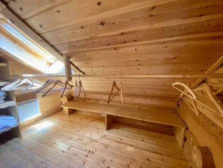 Haut de chalet 100m² avec sauna aux Angles, 6 pers. : photo 13