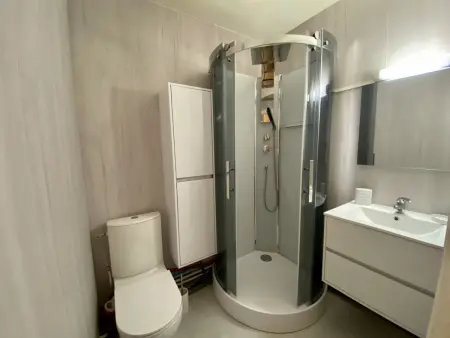 Studio Cabine 21 m² avec balcon vue montagne aux Angles : photo 10