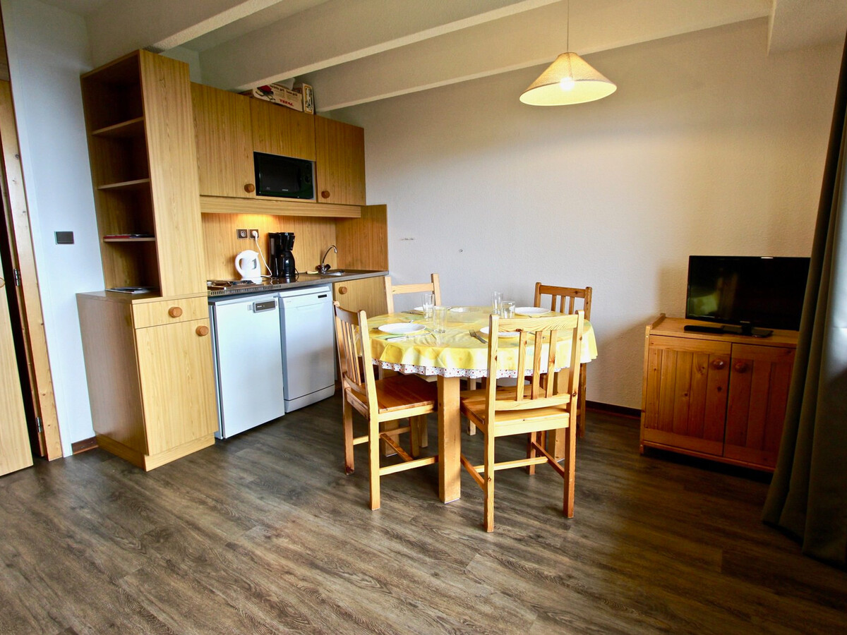 Studio cabine 24m² avec balcon à Chamrousse - Photo 5