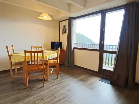 Location appartement à Chamrousse, Studio cabine au calme, balcon, non-fumeur, 4 pers.