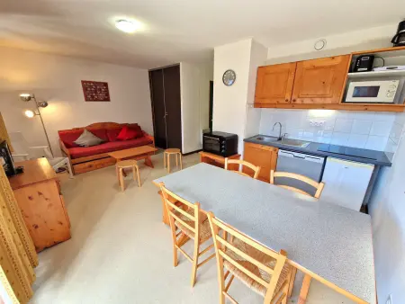 Location appartement à Valfréjus, Charmant 3P 6 pers à Valfréjus, balcon sud-ouest, proche pistes