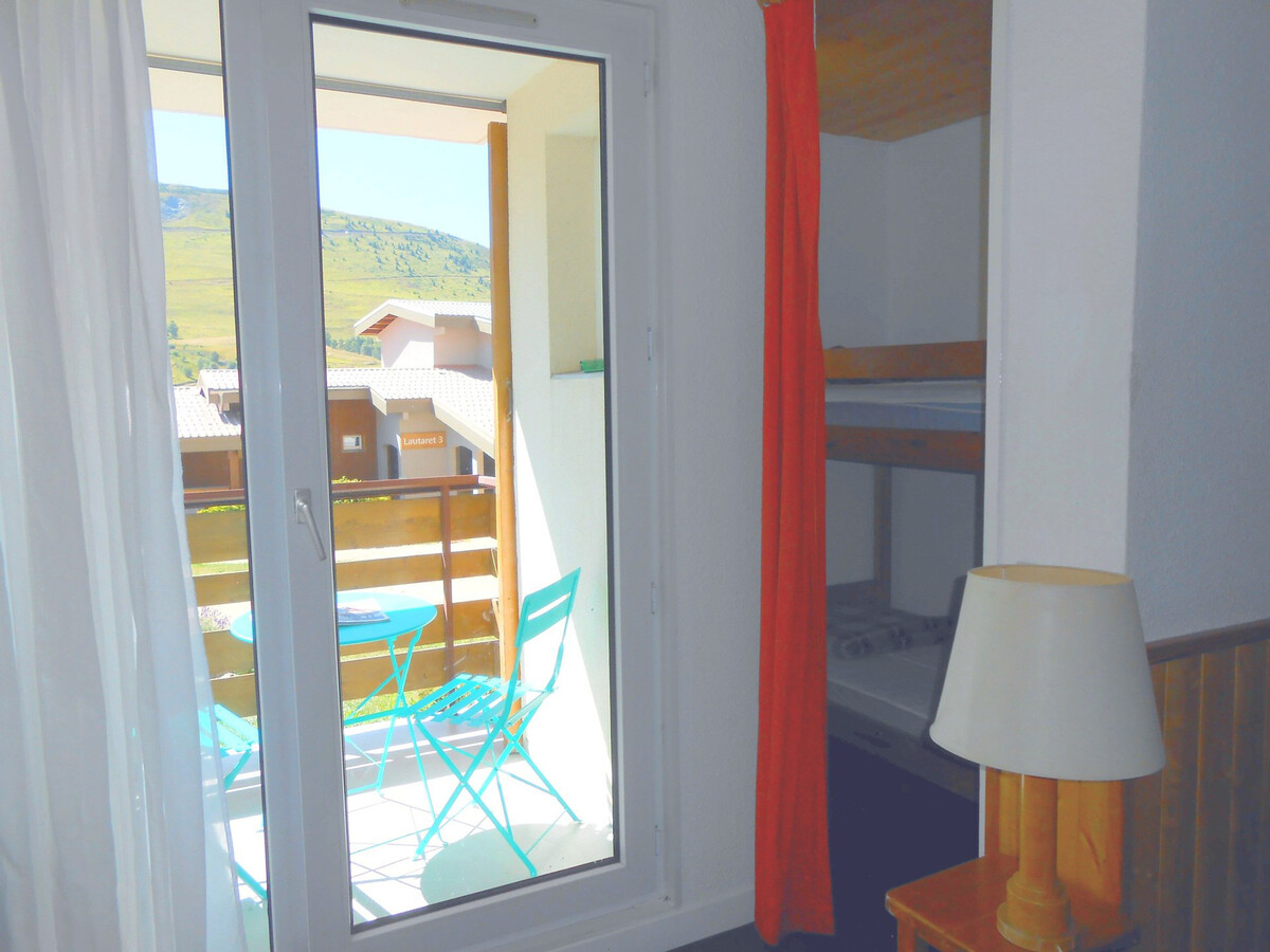 Studio 23m² balcon sud/ouest, vue vallée blanche - Photo 8