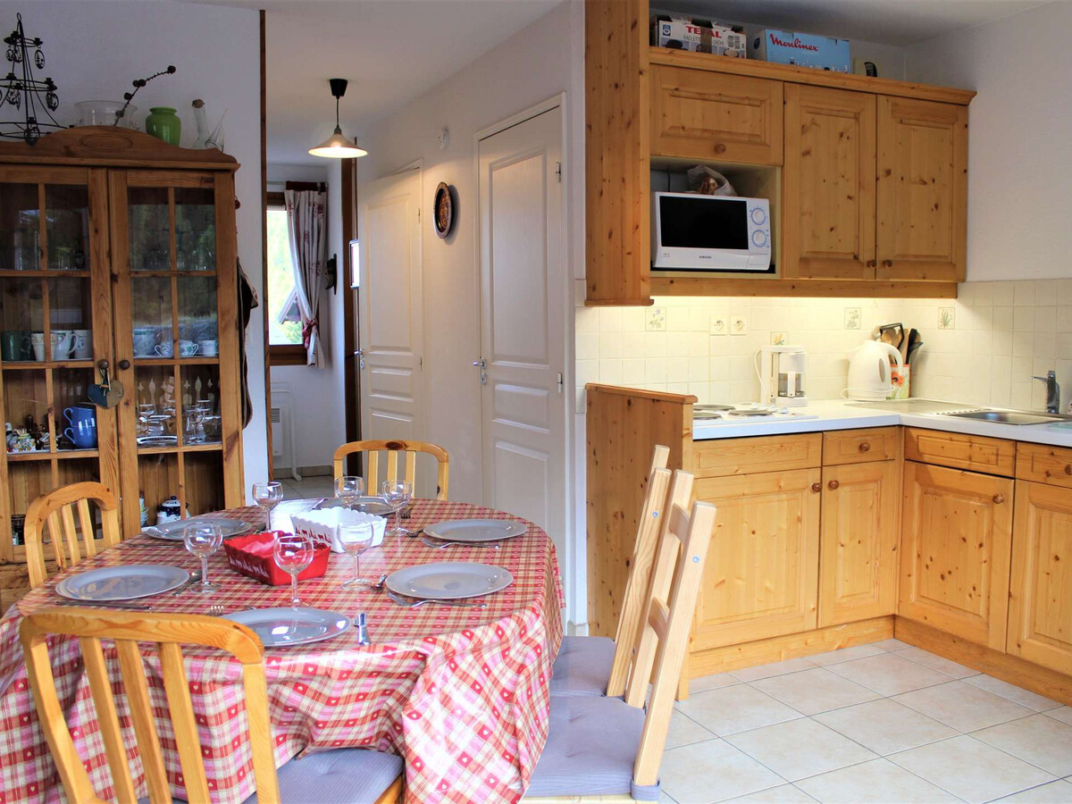 Appartement 3 pièces Vars, balcon sud-est, 100m des pistes - Photo 9