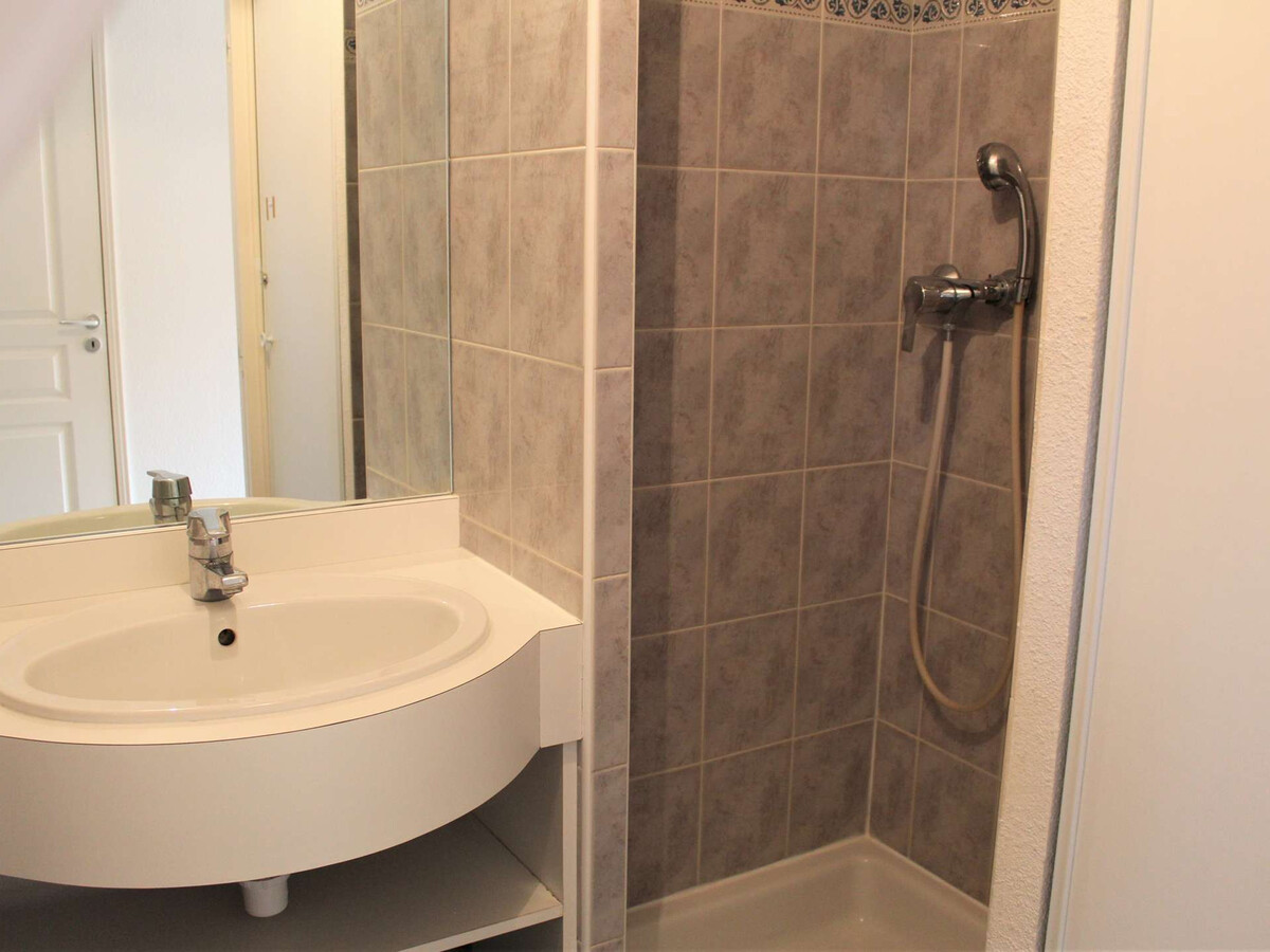 Appartement 3 pièces Vars, balcon sud-est, 100m des pistes - Photo 17