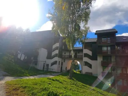Studio 20m² ski aux pieds, balcon vallée à La Plagne : photo 13