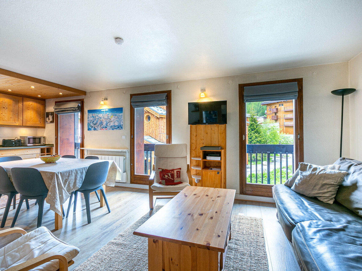 Élégant 4 pièces 62m² avec balcon sud à Val-d'Isère - Photo 4