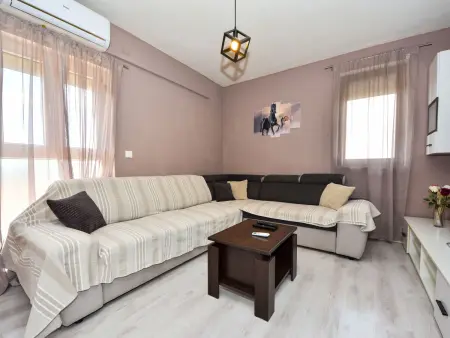 Maison 4all Maslenica : 10 pers, piscine privée : photo 5